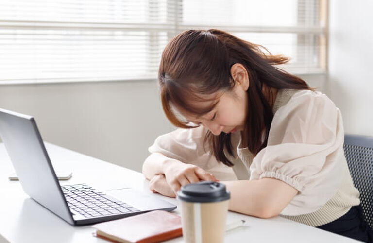 15年の頭痛が治って嬉しい！（原田様）｜吐き気を伴う頭痛の原因分かります｜広島市の広島頭痛専門ぶんだ整体院